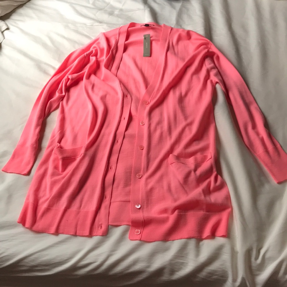 Lovely coral-pink merino boyfriend cardigan NWT.